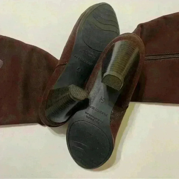 Predictions Women's Brown Suede Side Zipper Knee High Block Heel Boots Size 5.5 - Picture 6 of 13